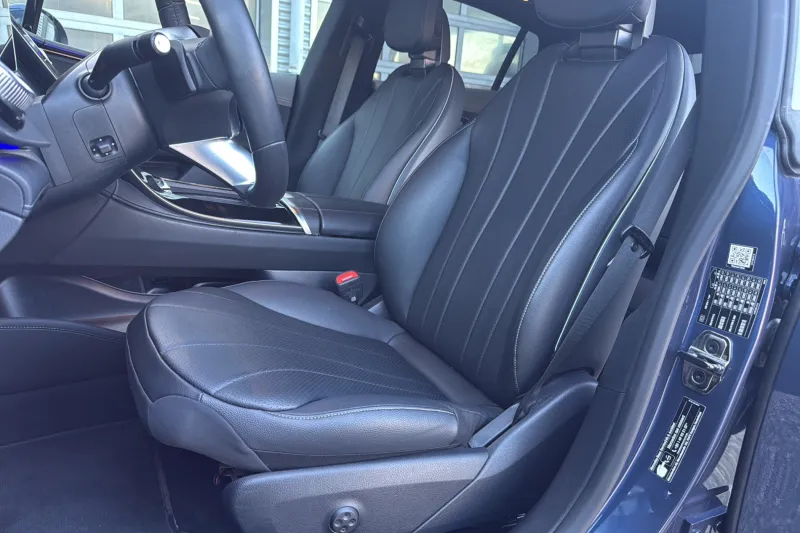 Image secondaire du véhicule 11