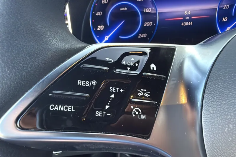 Image secondaire du véhicule 30