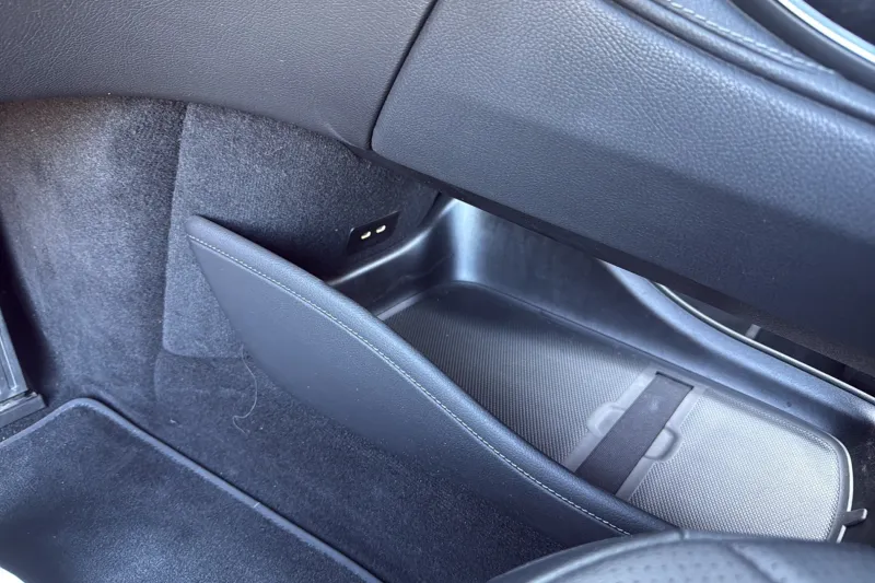 Image secondaire du véhicule 40