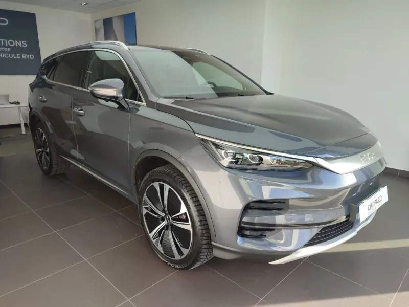 Image secondaire du véhicule 4