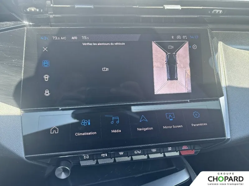 Image secondaire du véhicule 18