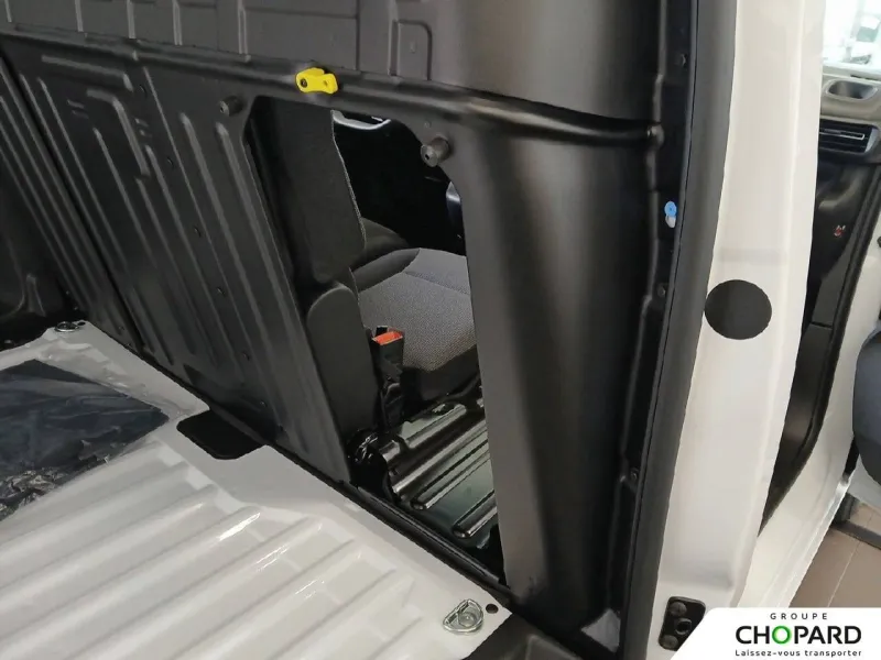 Image secondaire du véhicule 19