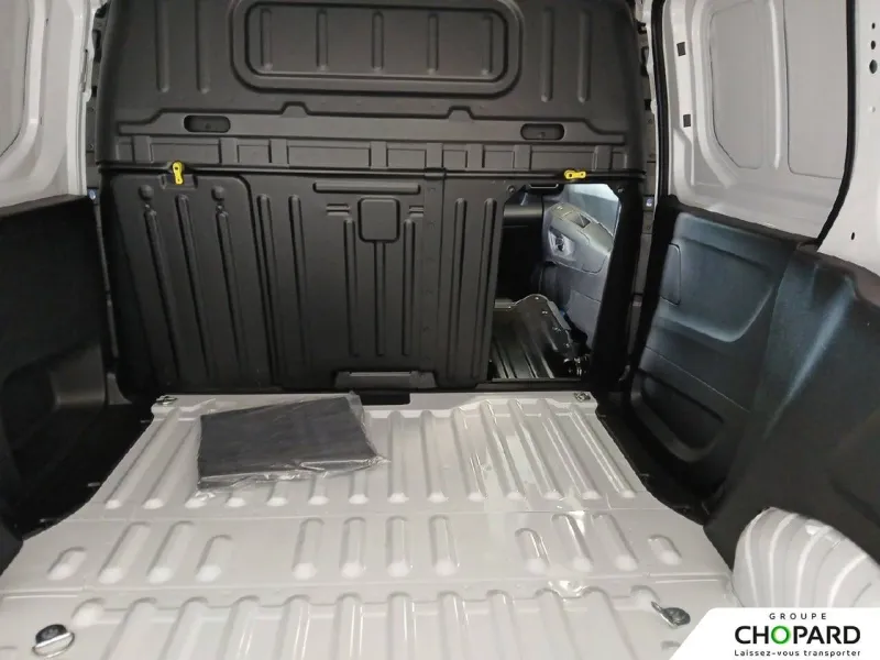 Image secondaire du véhicule 20