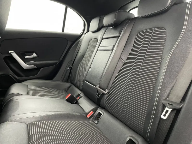 Image secondaire du véhicule 17