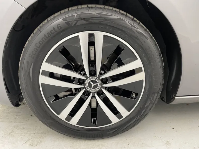 Image secondaire du véhicule 19