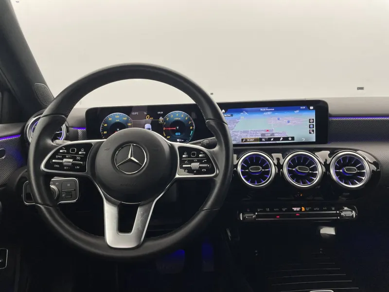 Image secondaire du véhicule 23