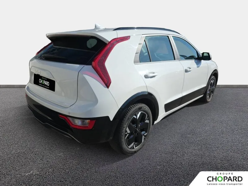 Image secondaire du véhicule 4