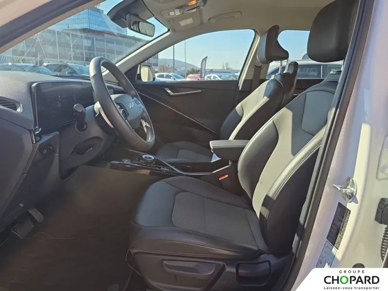 Image secondaire du véhicule 12