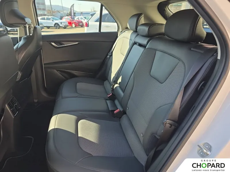 Image secondaire du véhicule 19