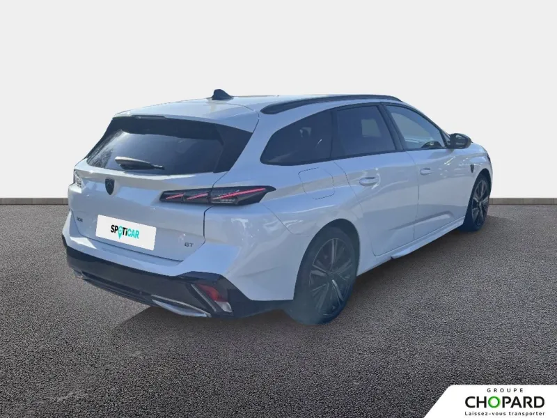 Image secondaire du véhicule 9