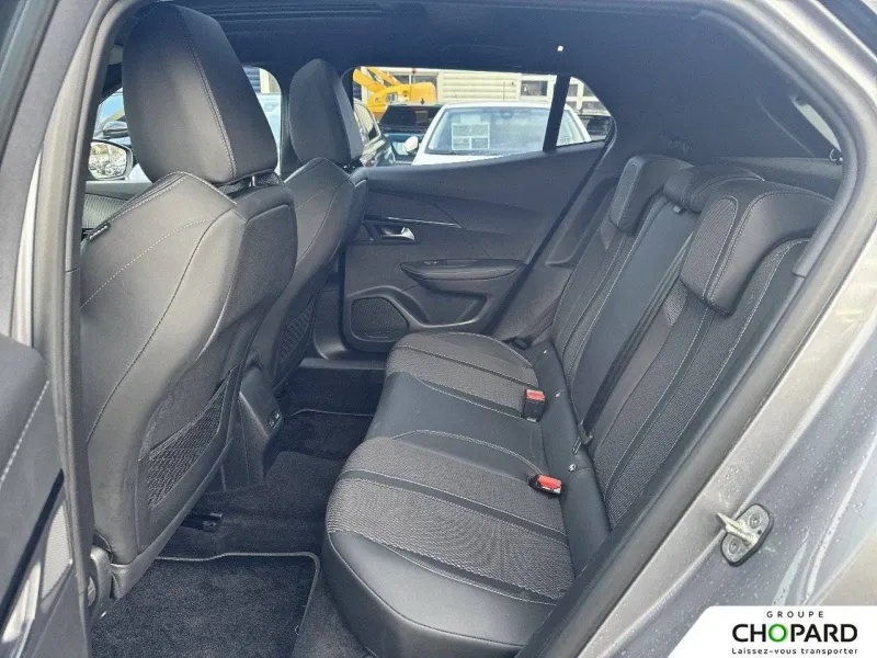 Image secondaire du véhicule 37