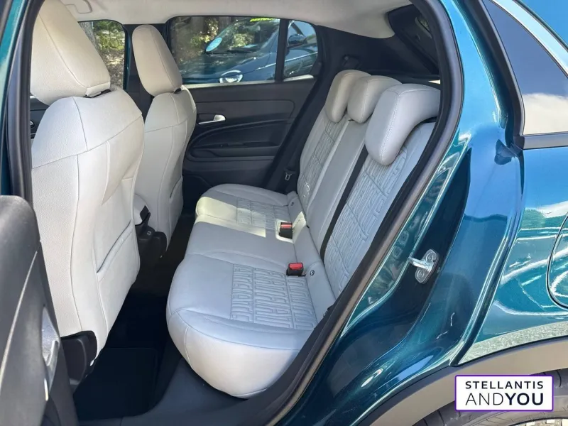 Image secondaire du véhicule 11