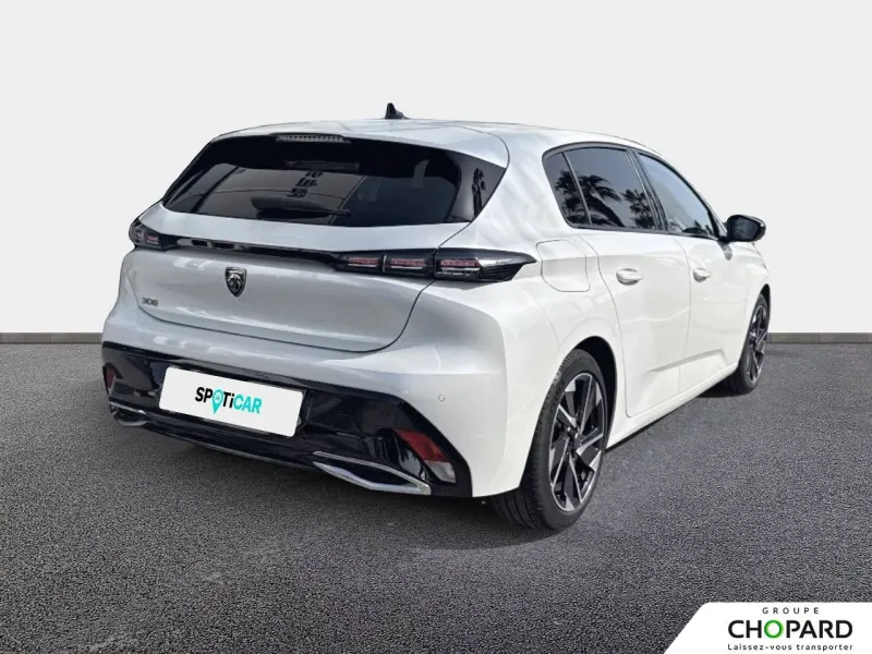 Image secondaire du véhicule 9