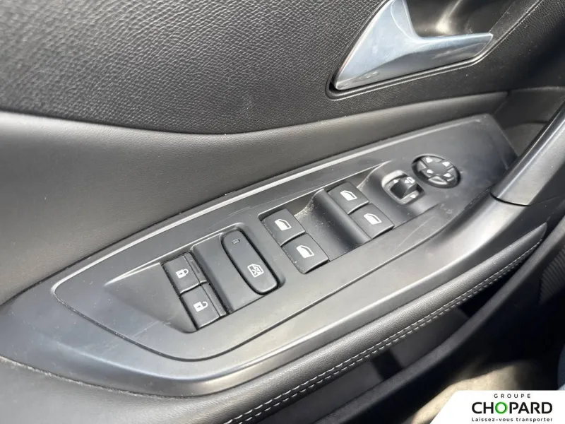 Image secondaire du véhicule 21