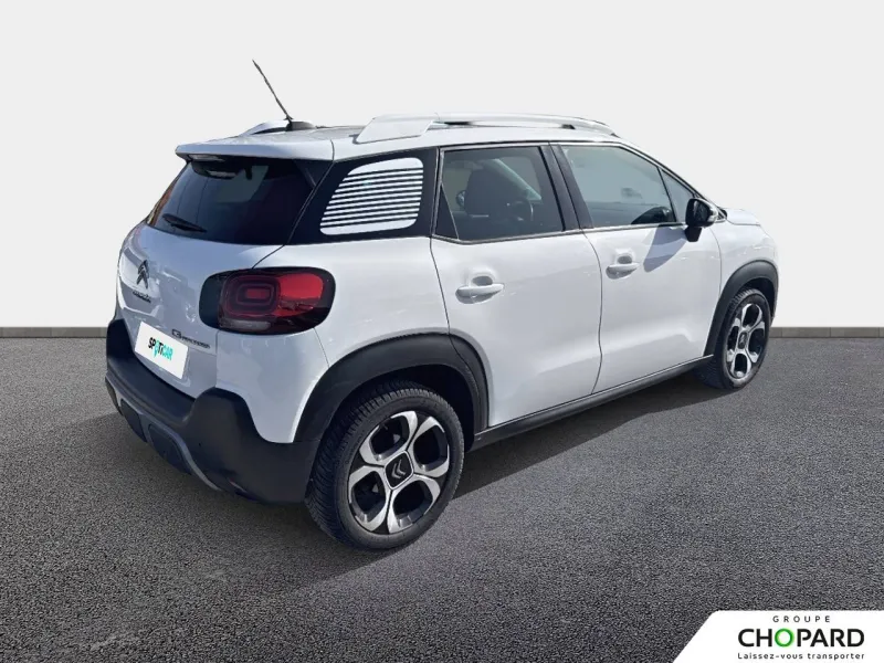 Image secondaire du véhicule 9