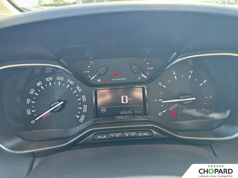 Image secondaire du véhicule 17