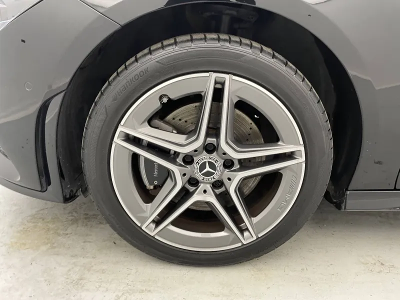 Image secondaire du véhicule 19