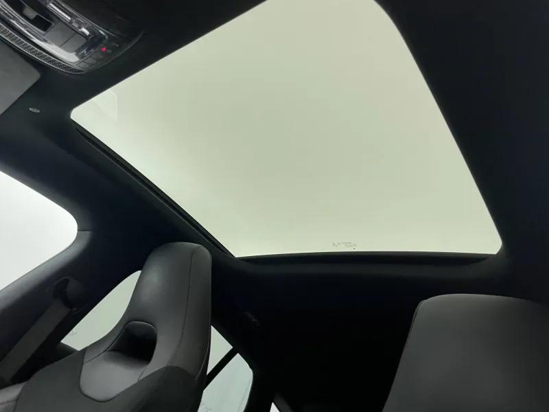 Image secondaire du véhicule 25