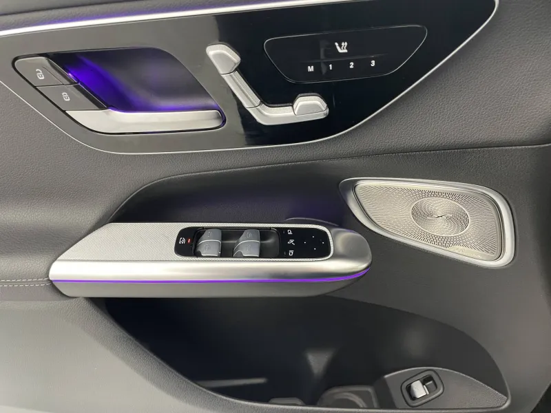 Image secondaire du véhicule 29