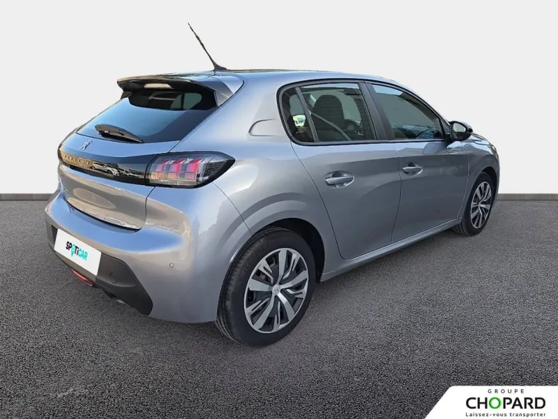 Image secondaire du véhicule 4