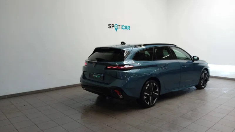 Image secondaire du véhicule 3