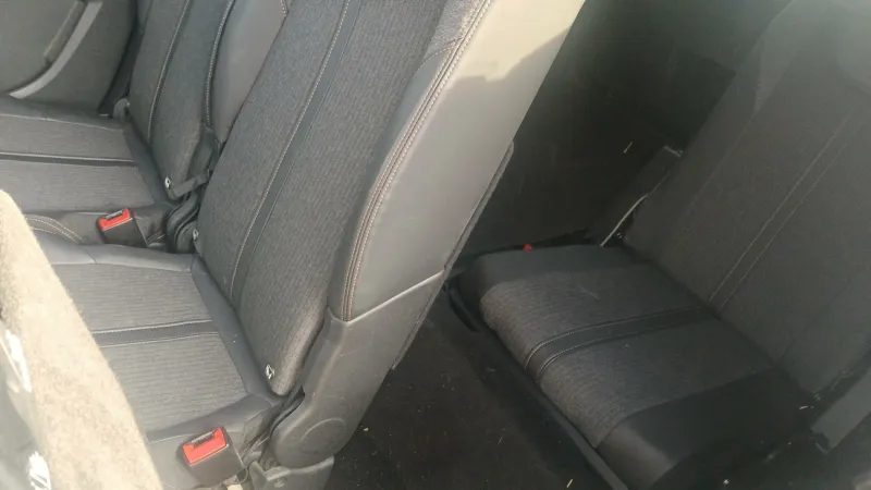 Image secondaire du véhicule 33