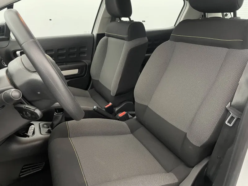 Image secondaire du véhicule 15