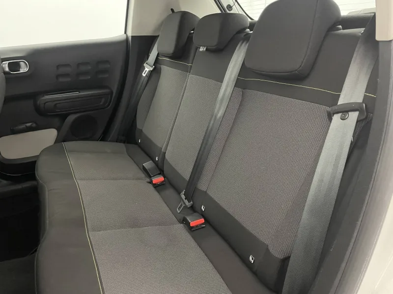 Image secondaire du véhicule 16