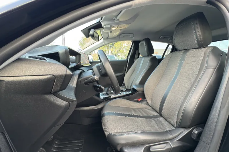 Image secondaire du véhicule 10