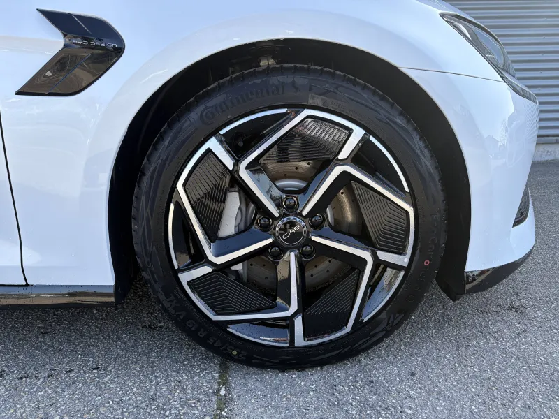 Image secondaire du véhicule 5