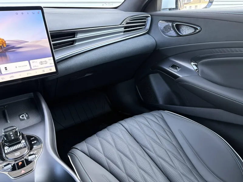 Image secondaire du véhicule 17