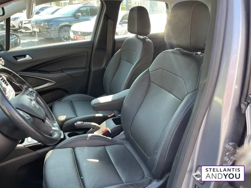 Image secondaire du véhicule 10