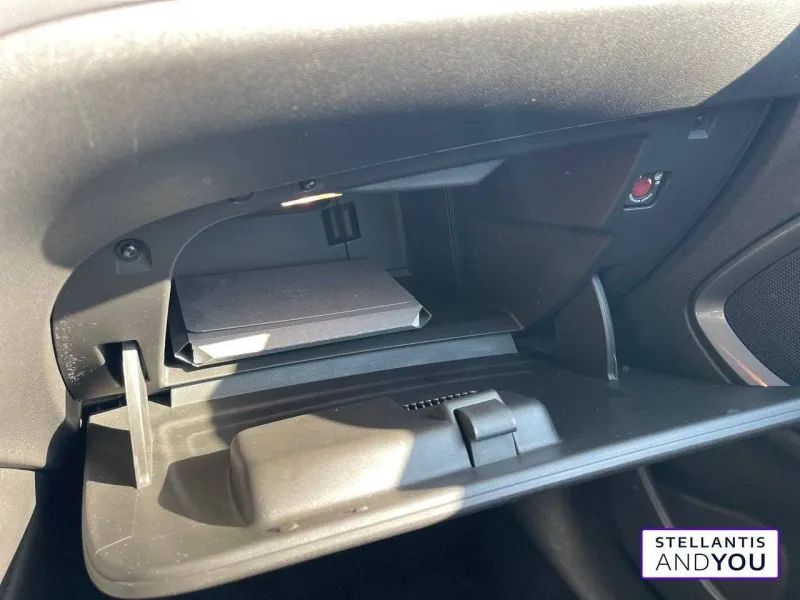 Image secondaire du véhicule 31