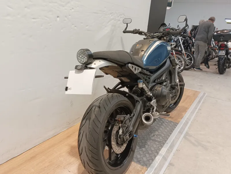 Image secondaire du véhicule 4