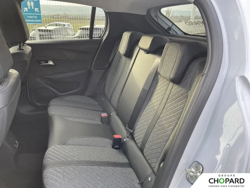 Image secondaire du véhicule 19