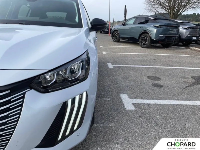 Image secondaire du véhicule 23