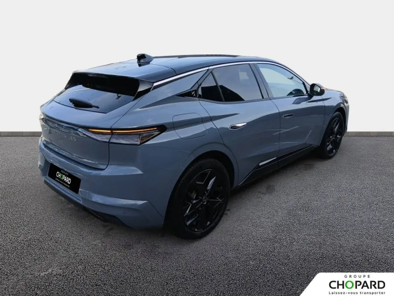 Image secondaire du véhicule 4