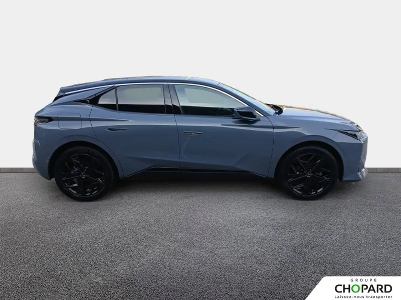 Image secondaire du véhicule 10