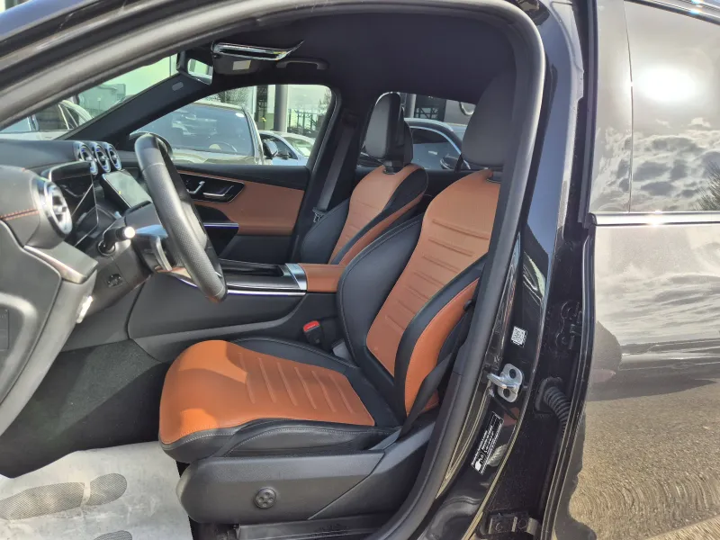 Image secondaire du véhicule 13