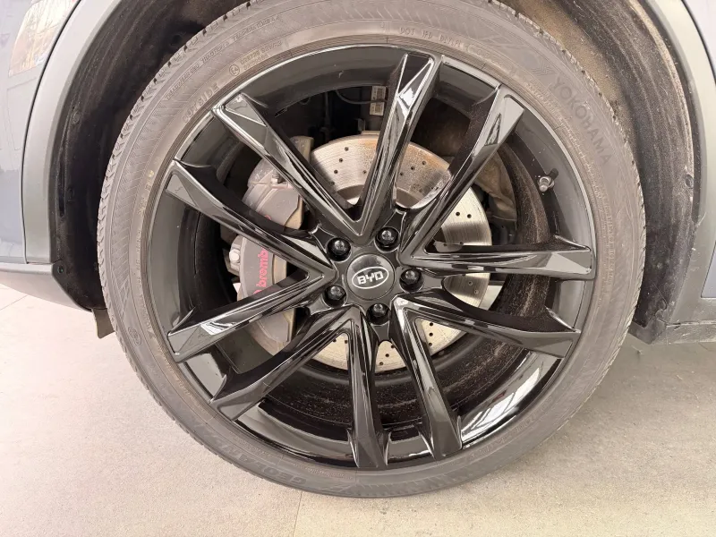 Image secondaire du véhicule 9