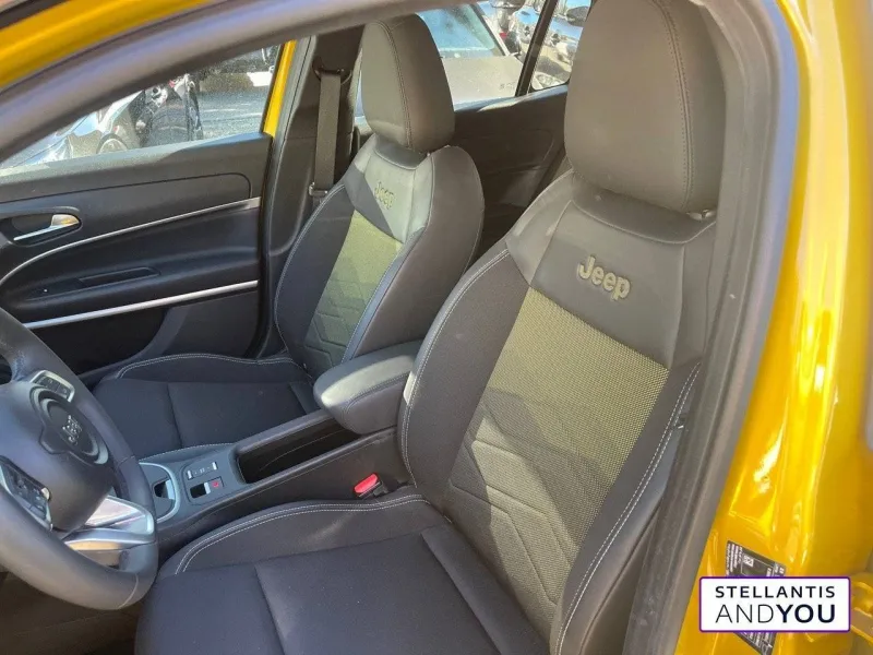 Image secondaire du véhicule 10