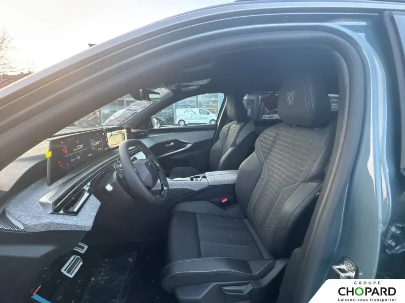 Image secondaire du véhicule 12