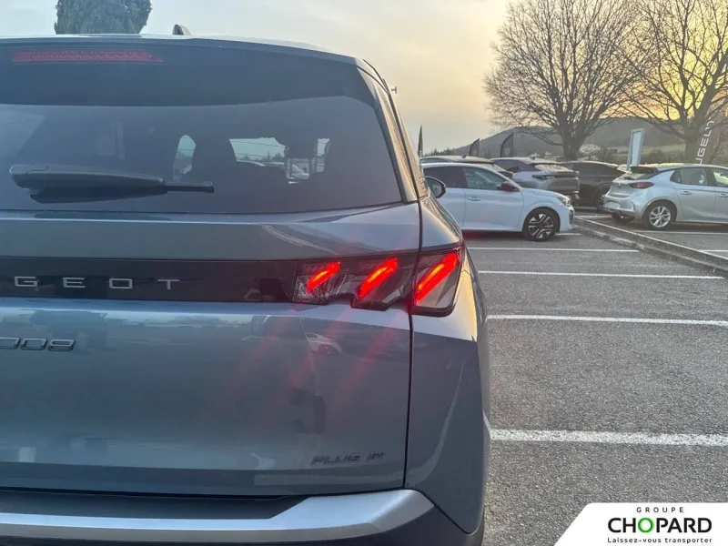 Image secondaire du véhicule 24