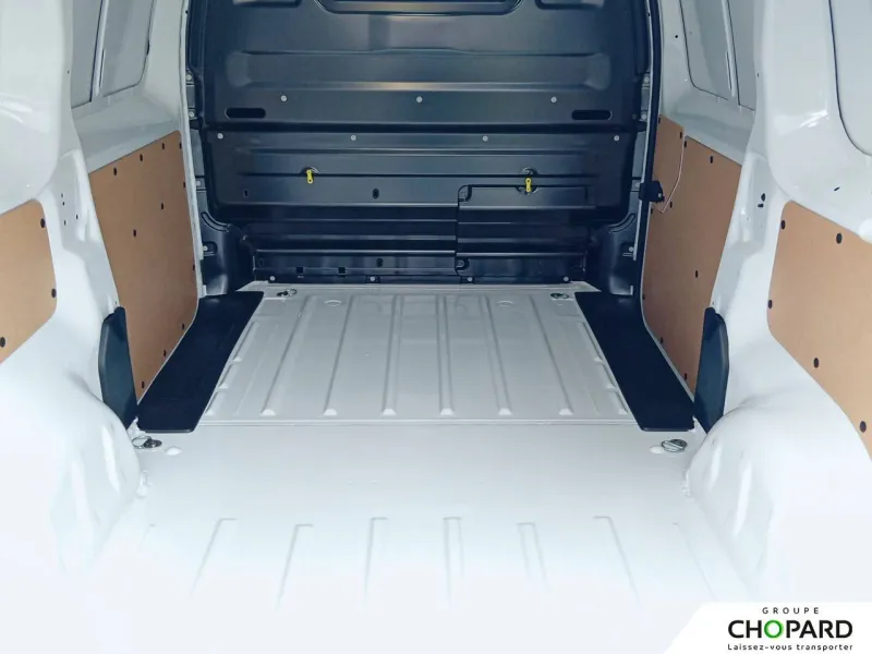 Image secondaire du véhicule 9