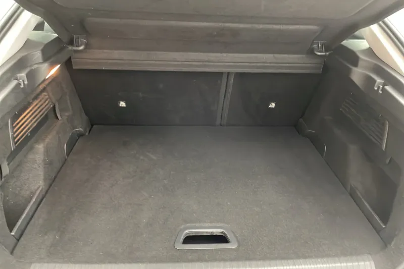 Image secondaire du véhicule 13