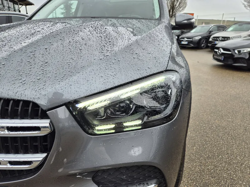 Image secondaire du véhicule 4