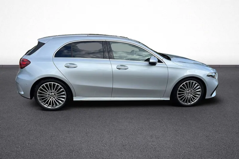 Image secondaire du véhicule 8