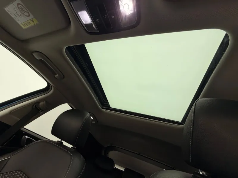 Image secondaire du véhicule 17