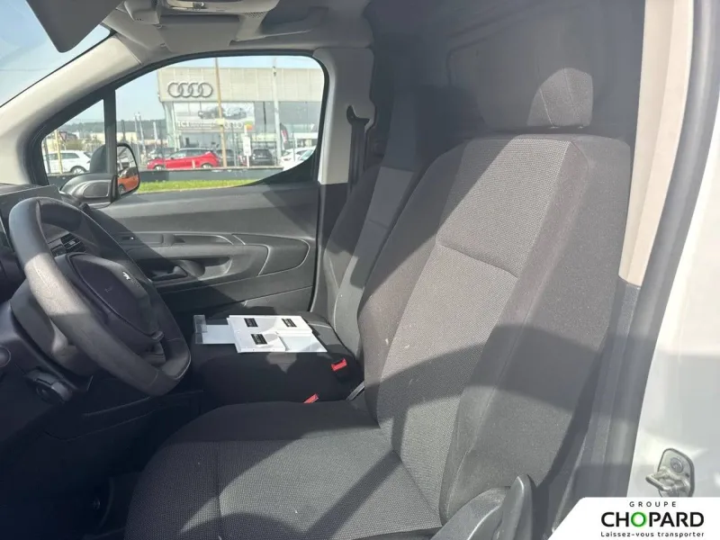 Image secondaire du véhicule 19