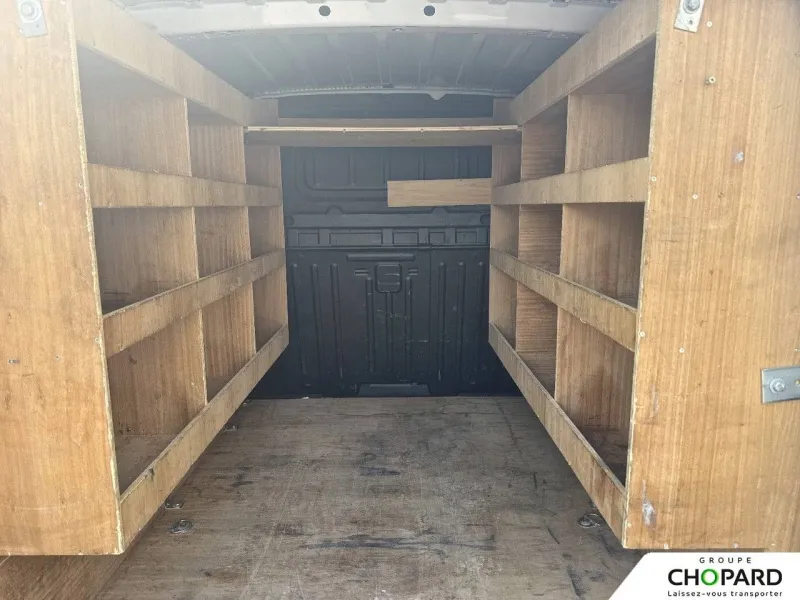 Image secondaire du véhicule 21